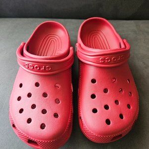 Kids Crocs Size J6 (6Y)